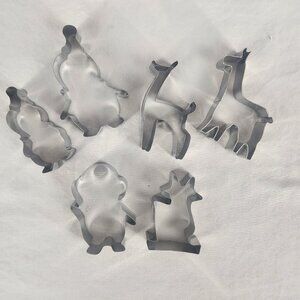 Lot of 6 Misc Metal Cookie Cutters Clowns Animals Deer Giraffe Fox Party